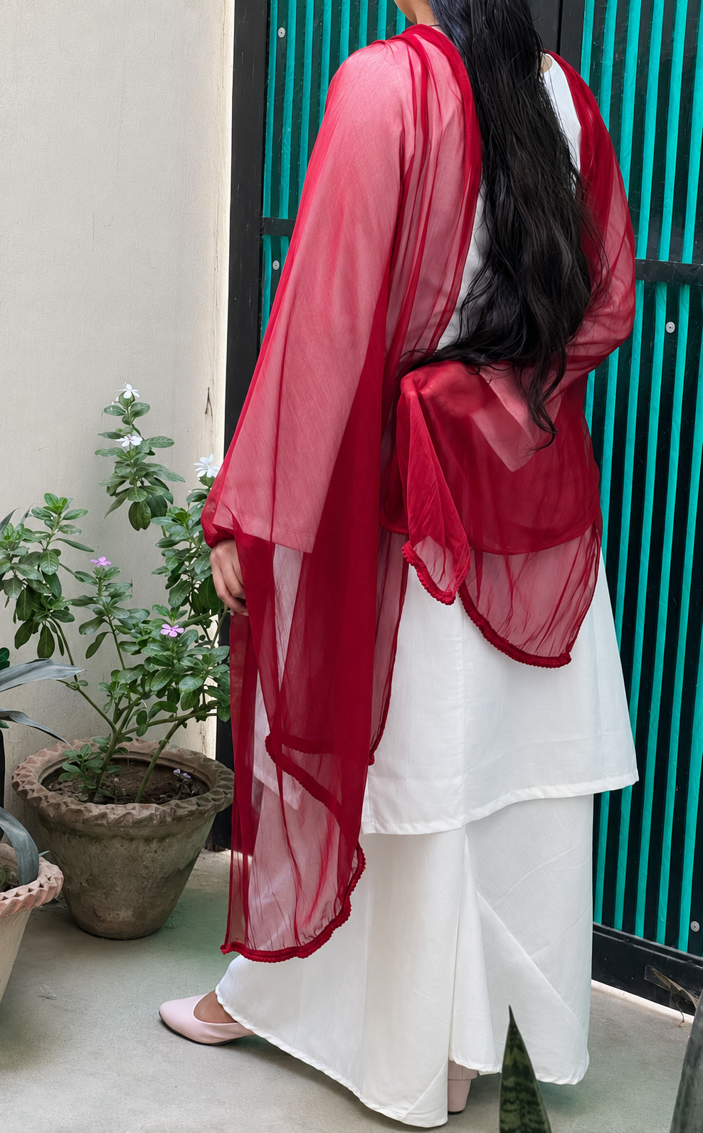 Noor Pearl White Kurta Set with Maroon Dupatta