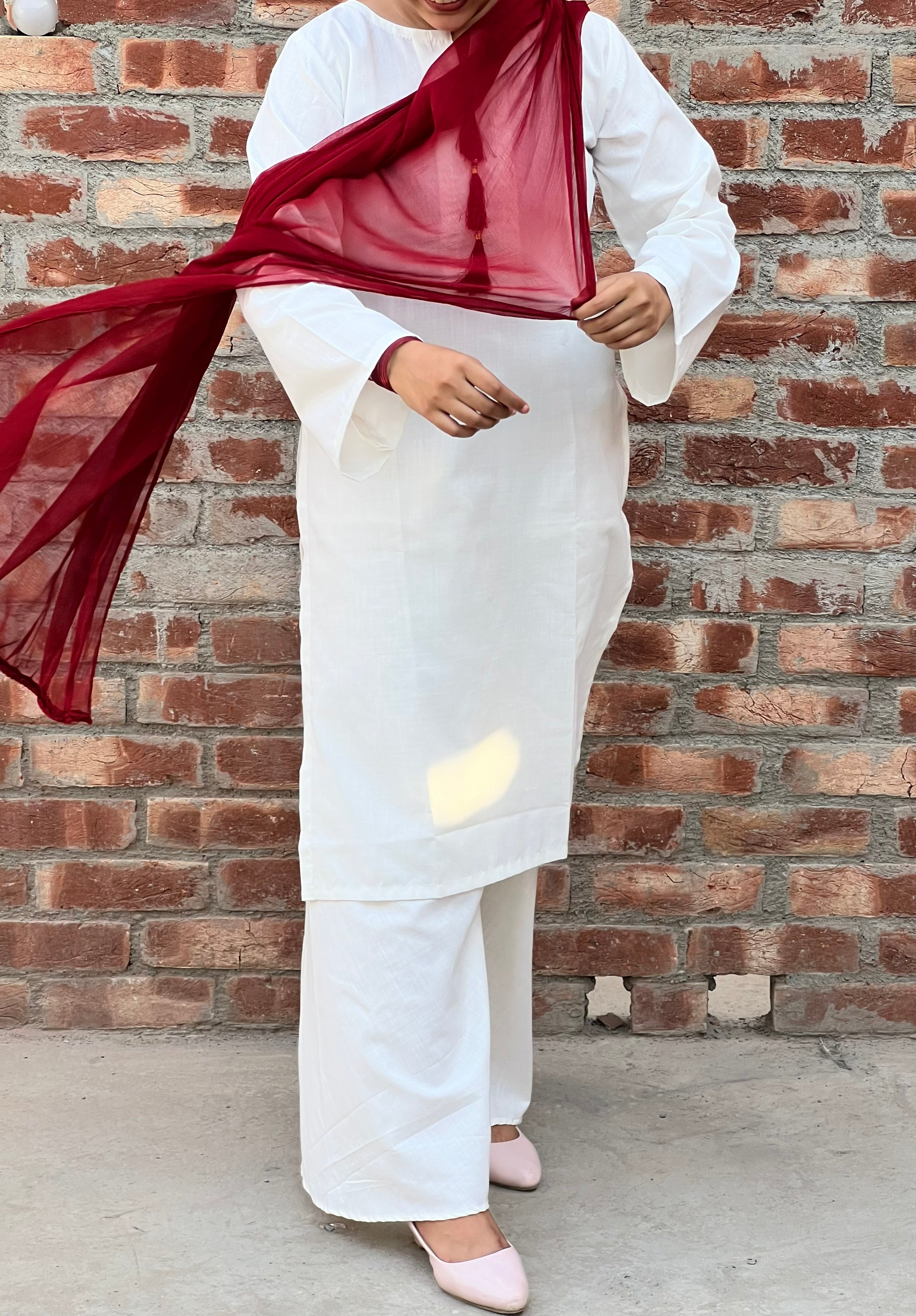 Noor Pearl White Kurta Set with Maroon Dupatta