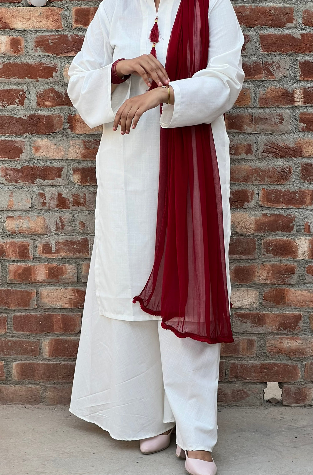 Noor Pearl White Kurta Set with Maroon Dupatta
